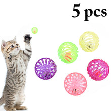 Load image into Gallery viewer, 5pcs/Set Funny Cat Ball Toy Hollow Training Cat Interactive Toy Cat Bell Toy For Kitten Pet Interaction Supplies
